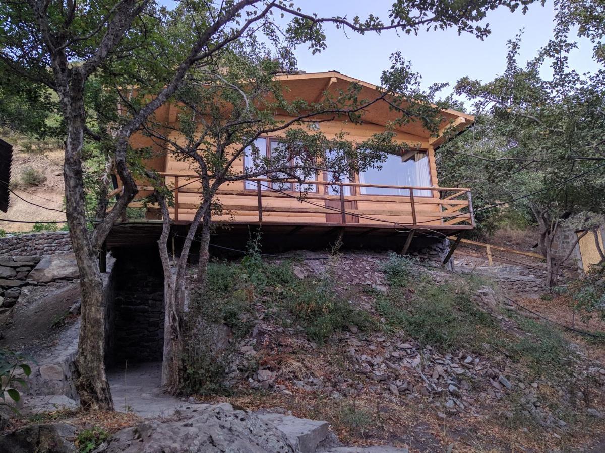 Old Halidzor Villa Bagian luar foto