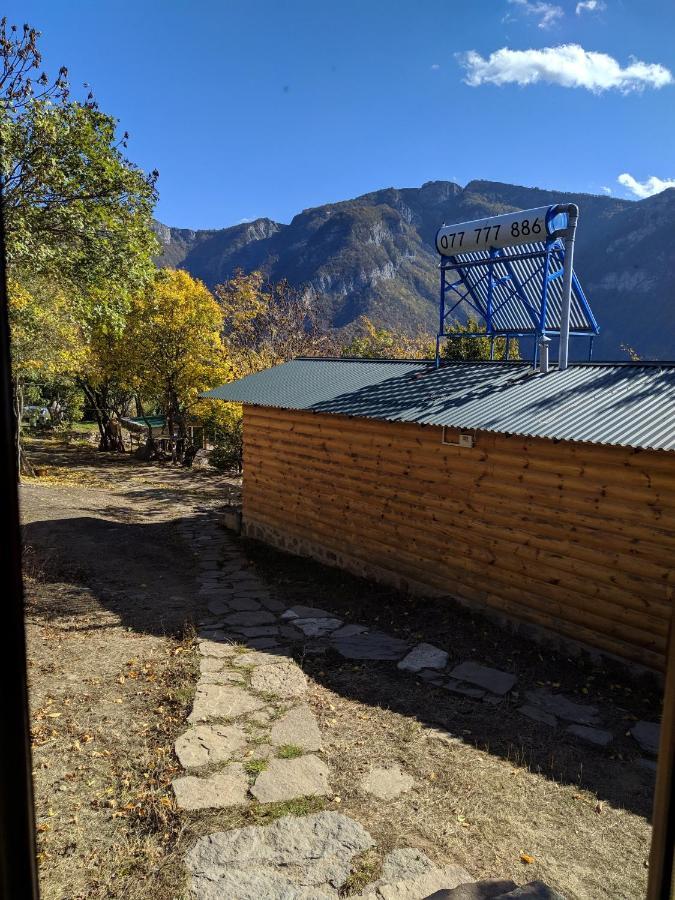 Old Halidzor Villa Bagian luar foto